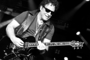 Neal Schon