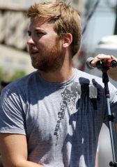 Charles Kelley