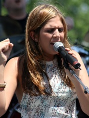 Hillary Scott