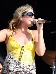 Hillary Scott