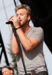 Charles Kelley