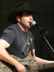 Rhett Akins