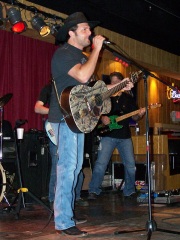 Rhett Akins