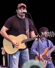 Rhett Akins