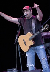 Rhett Akins