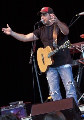 Rhett Akins