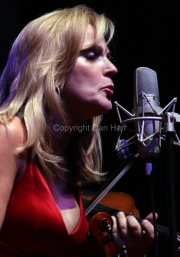 Rhonda Vincent