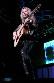Tommy Shaw