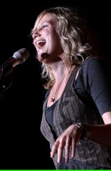 Jennifer Nettles