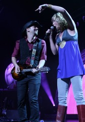 Kristian Bush and Jennifer Nettles