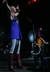 Jennifer Nettles and Kristian Bush