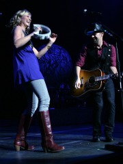 Jennifer Nettles and Kristian Bush