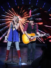 Jennifer Nettles and Kristian Bush