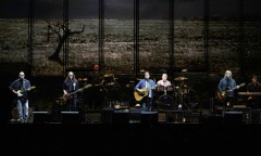 Bernie Leadon, Timothy B. Schmit, Glen Frey, Don Henley, Joe Walsh