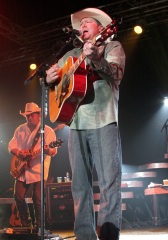 Tracy Lawrence