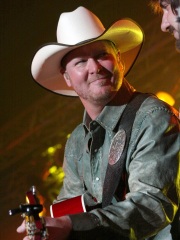 Tracy Lawrence