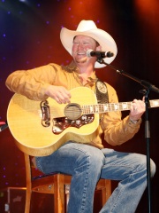 Tracy Lawrence