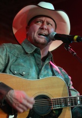 Tracy Lawrence