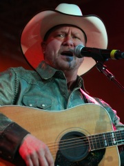 Tracy Lawrence